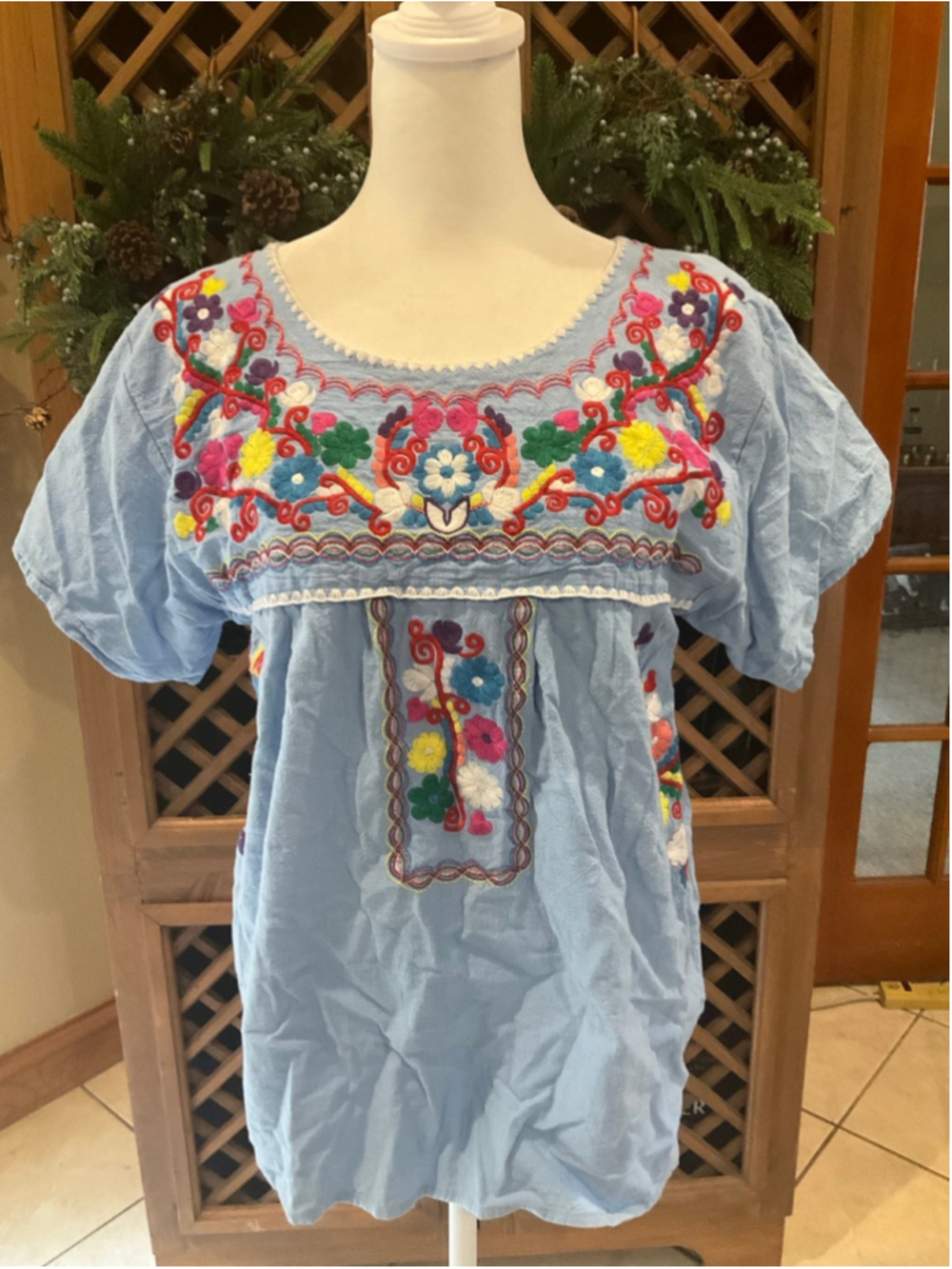 NWOT YZXDORWJ Large Peasant Top Boho Floral Embroidered Artsy Hippie Cottagecore